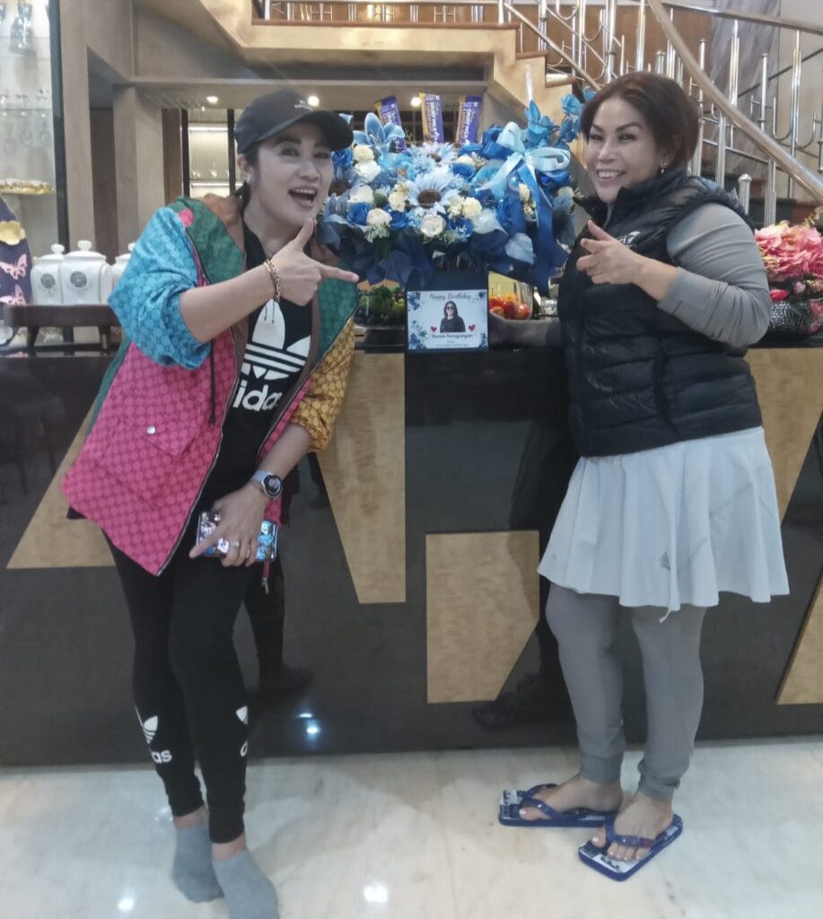 Syukuran Hari Lahir “Srikandi Nasdem” Hj. Yusdiana Hakim, S.Sos.,M.H Berlangsung Humanis