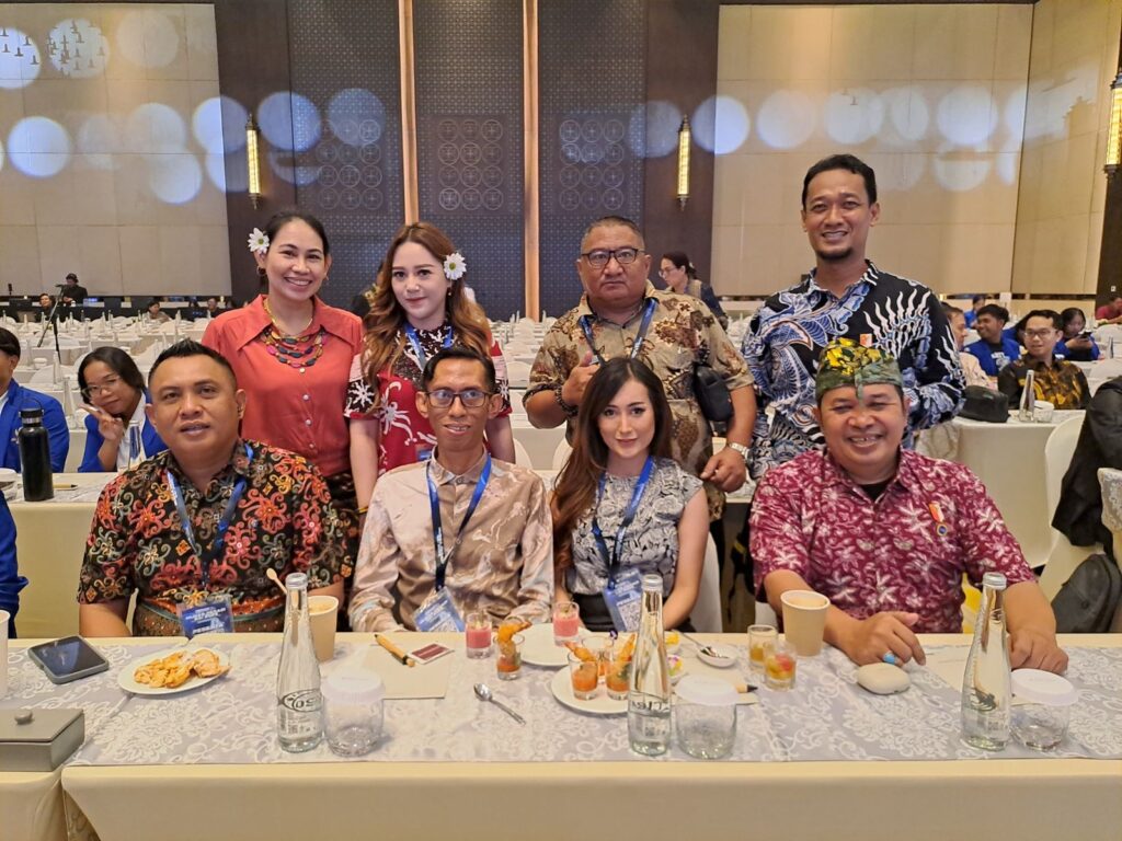 Peradi Balikpapan Hadiri Munas Peradi SAI di Bali