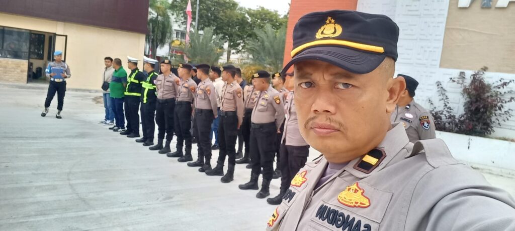 Polresta Balikpapan Memberikan Pelayanan Ekstra Harkamtibmas Bersama Piket Pamenwas