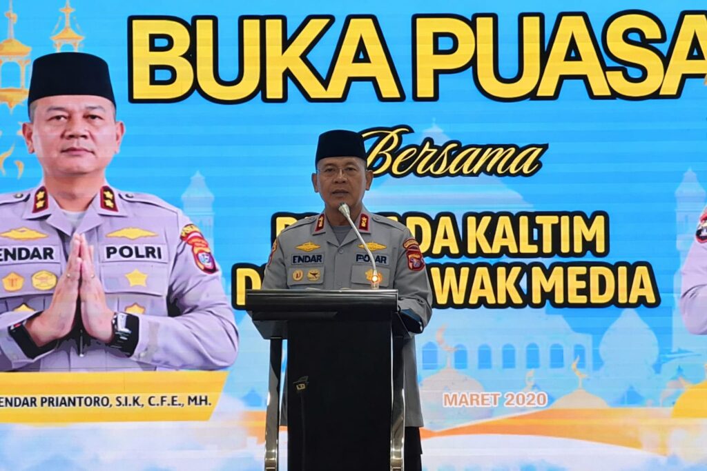Lawan Hoaks, Kapolda Kaltim Ajak Jurnalis Jadi “Filter” Informasi Digital