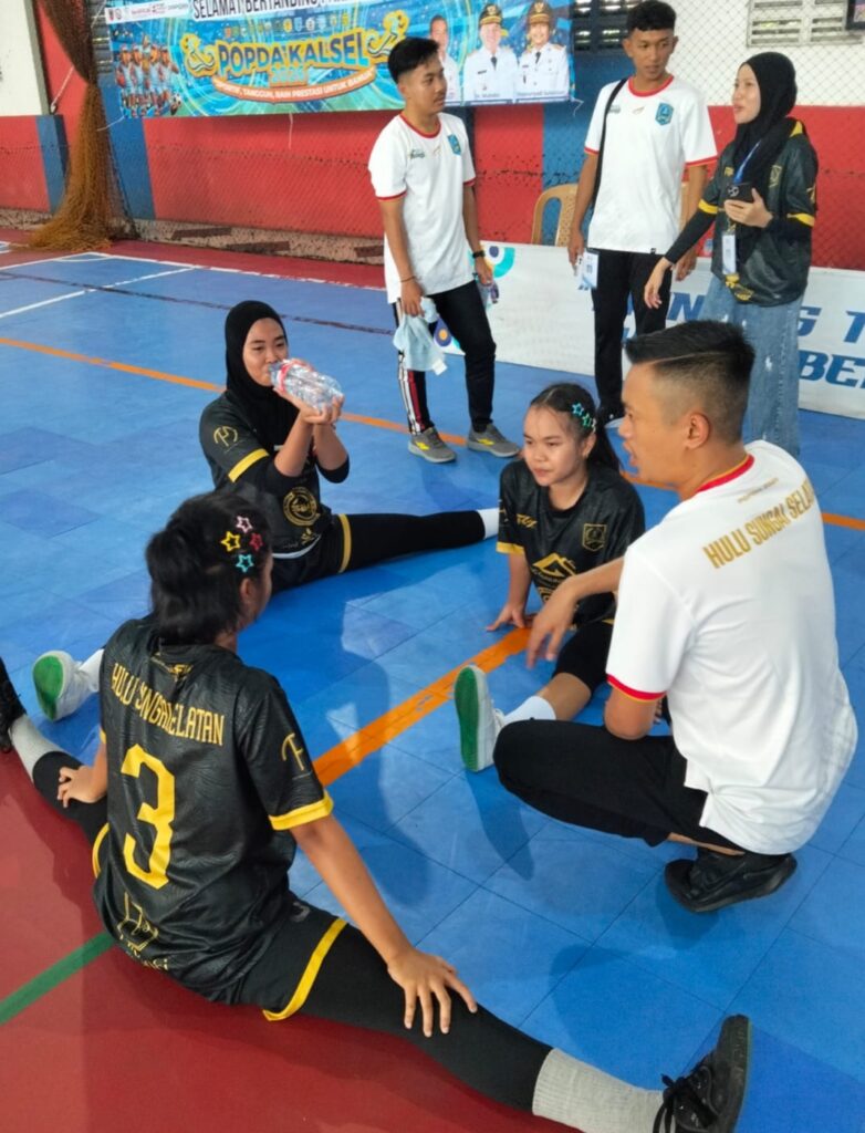 Takraw POPDA Kalsel, Putri HSS Tak Terbendung Lolos Juara Grup, Regu Putranya Mulus ke Delapan Besar