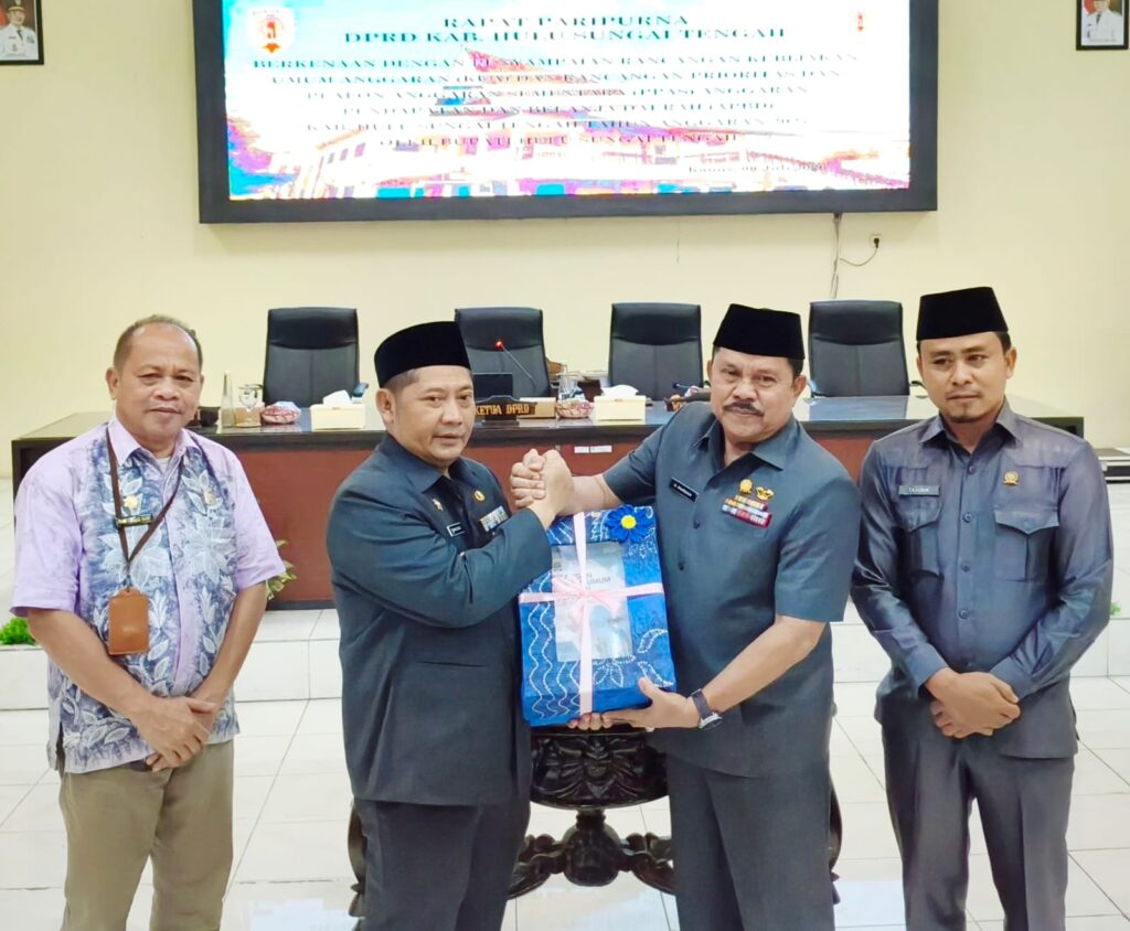 KUA-PPAS TA 2027 ke DPRD HST, Bupati Rizal: Penyusunan APBD Tetap Kedepankan Pelayanan Publik dan SPM