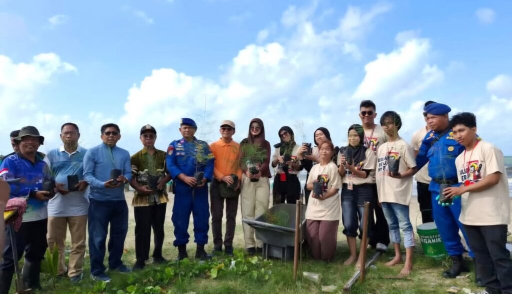 Ditpolairud Polda Kaltim Salurkan Bibit Cemara Laut, Dukung Pelestarian Pesisir